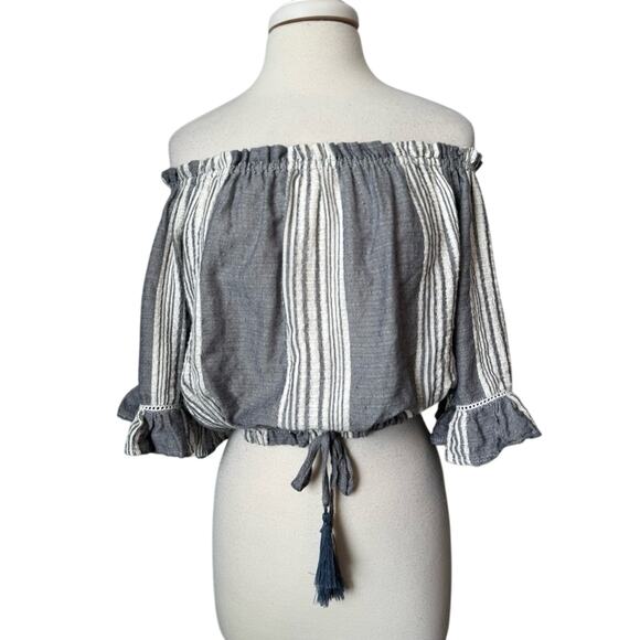 Surf Gypsy Womens M Boho Woven Off Shoulder Bell Sleeve Tassel Cropped Top Beach - Picture 7 of 7